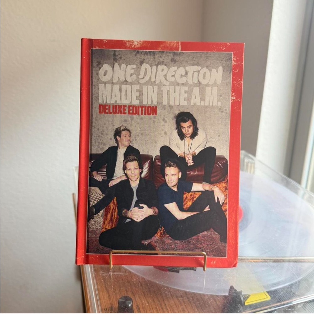 1D Deluxe Edition CD - Red and Black